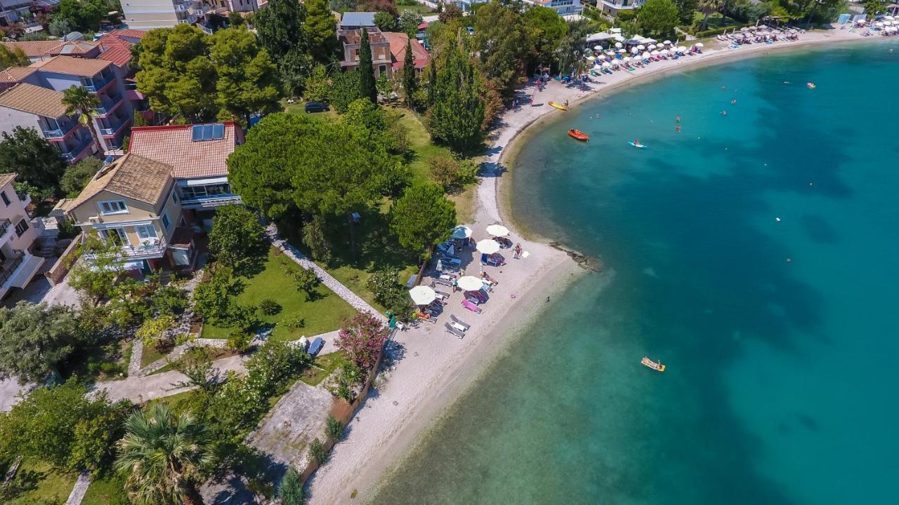 Palmyra Beachfront Studios Нидри Екстериор снимка